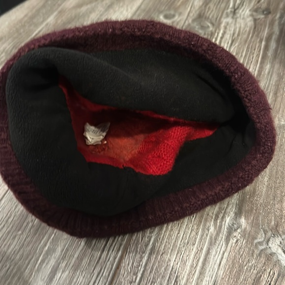 Patagonia Women’s  Beenie hat - Picture 10 of 13